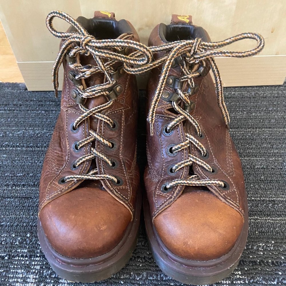 Vintage Dr. Martens Boots 8287